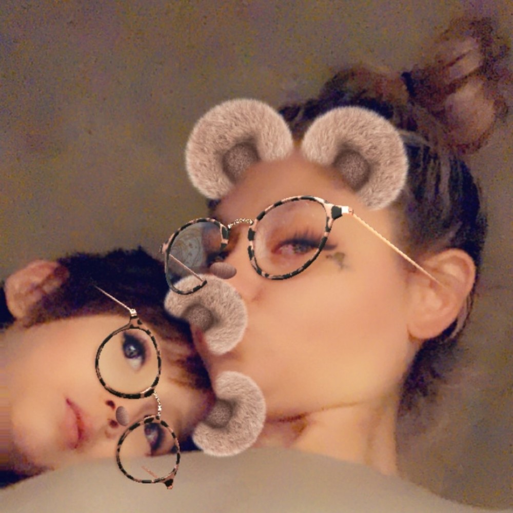 Meet your Posher, Kendra